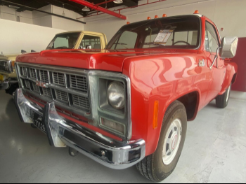 GMC  Sierra  Classic  1989  Manual  999 Km  8 Cylinder  Rear Wheel Drive (RWD)  Pick Up  Red