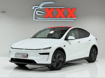 Tesla  Model Y  Long Range  2025  Automatic  0 Km  0 Cylinder  All Wheel Drive (AWD)  SUV  White  With Warranty