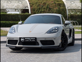 بورش  كايمان  718  2018  اوتوماتيك  61,824 كم  4 سلندر  دفع خلفي  كوبيه \ سبورت  كرايون  تحت الضمان