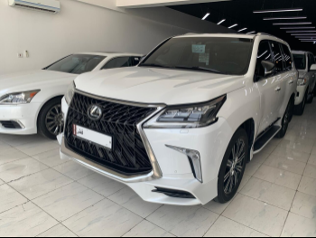 Lexus  LX  570 S  2020  Automatic  107,000 Km  8 Cylinder  Four Wheel Drive (4WD)  SUV  White