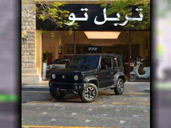 سوزوكي  جمني  2021  اوتوماتيك  15,500 كم  4 سلندر  دفع رباعي  اس يو في  أسود