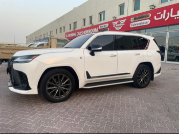 Lexus  LX  600 F Sport  2024  Automatic  37,000 Km  6 Cylinder  Four Wheel Drive (4WD)  SUV  White  With Warranty
