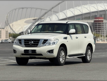 نيسان  باترول  اس اي  2014  اوتوماتيك  233,000 كم  8 سلندر  دفع رباعي  اس يو في  أبيض