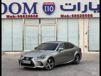 Lexus  IS  350  2018  Automatic  129,000 Km  6 Cylinder  Rear Wheel Drive (RWD)  Sedan  Silver