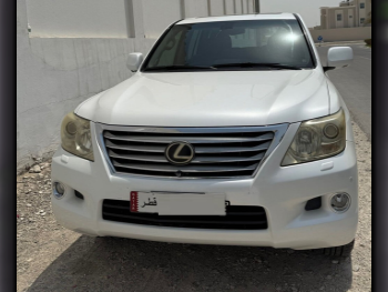 Lexus  LX  570  2009  Automatic  166,000 Km  8 Cylinder  Four Wheel Drive (4WD)  SUV  Pearl
