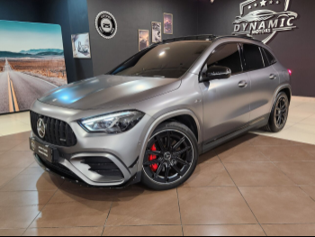 Mercedes-Benz  GLA  35  2024  Automatic  6,000 Km  4 Cylinder  Four Wheel Drive (4WD)  SUV  Gray Matte  With Warranty