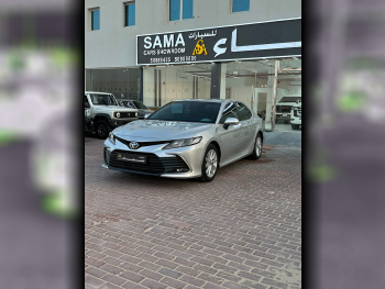 Toyota  Camry  GLE  2024  Automatic  40,000 Km  4 Cylinder  Front Wheel Drive (FWD)  Sedan  Silver  With Warranty