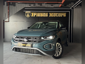 Volkswagen  T-Roc  2024  Automatic  27,000 Km  4 Cylinder  Four Wheel Drive (4WD)  SUV  Tiffany Blue  With Warranty