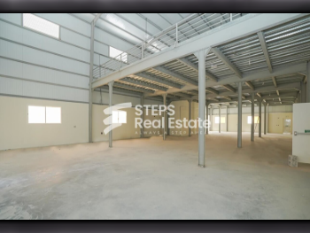 مخازن و مستودعات - الوكرة  - بركة العوامر  -المساحة: 1000 متر مربع