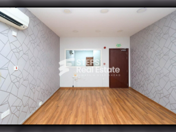 مكاتب تجارية - غير مفروشة  - الريان  - أبو هامور