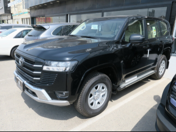 تويوتا  لاند كروزر  جي اكس  2025  اوتوماتيك  0 كم  6 سلندر  دفع رباعي  اس يو في  أسود  تحت الضمان