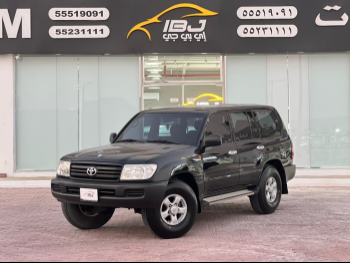 Toyota  Land Cruiser  G  2007  Manual  263,000 Km  6 Cylinder  Four Wheel Drive (4WD)  SUV  Black