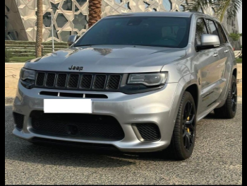 Jeep  Grand Cherokee  TrackHawk  2018  Automatic  84,000 Km  8 Cylinder  Four Wheel Drive (4WD)  SUV  Silver