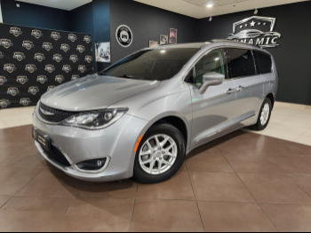 كرايسلر  باسيفيكا  2020  اوتوماتيك  43,000 كم  6 سلندر  سحب امامي  فان \ باص  فضي