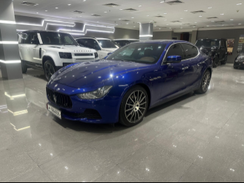 مزاراتي  جيبلي  2016  اوتوماتيك  74,000 كم  6 سلندر  دفع خلفي  سيدان  ازرق