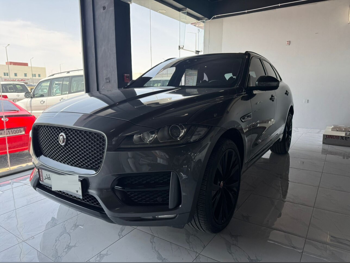 Jaguar  F-Pace  2018  Automatic  170,000 Km  6 Cylinder  Four Wheel Drive (4WD)  SUV  Dark Gray