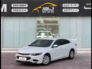 Chevrolet  Malibu  LT  2017  Automatic  143,000 Km  4 Cylinder  Front Wheel Drive (FWD)  Sedan  White