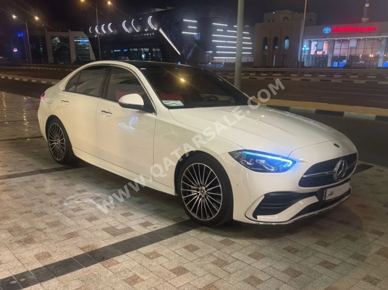 مرسيدس - بنز  سي - كلاس  200  2025  اوتوماتيك  0 كم  4 سلندر  دفع خلفي  سيدان  أبيض  تحت الضمان