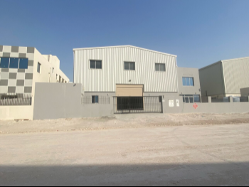 مخازن و مستودعات - الوكرة  - بركة العوامر  -المساحة: 1035 متر مربع