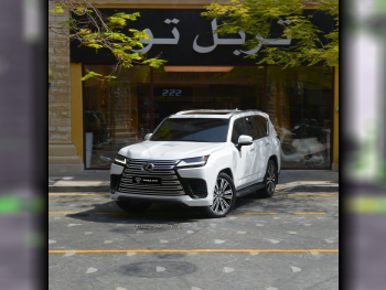 Lexus  LX  600 Luxury  2023  Automatic  16,970 Km  6 Cylinder  Four Wheel Drive (4WD)  SUV  White  With Warranty