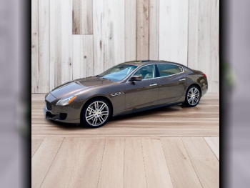 مزاراتي  كواتروبورتي  جي تي اس  2014  اوتوماتيك  56,000 كم  8 سلندر  دفع خلفي  سيدان  برونزي