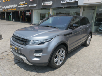 لاند روفر  أيفوك  2015  اوتوماتيك  60,000 كم  4 سلندر  دفع رباعي  اس يو في  رمادي