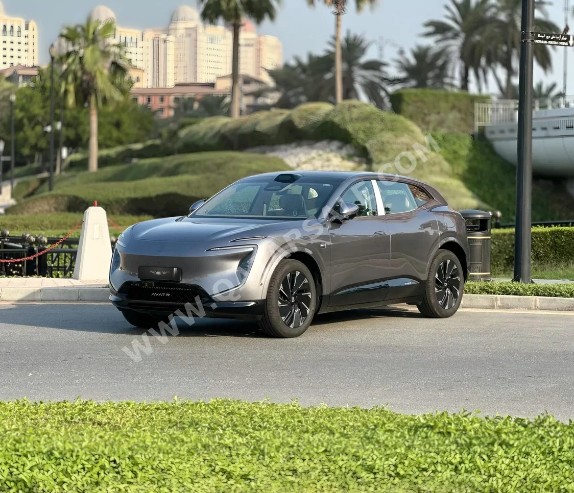 Avatr  07  Max  2025  Automatic  0 Km  4 Cylinder  All Wheel Drive (AWD)  SUV  Gray  With Warranty