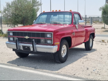 Chevrolet  C10/K10  1984  Automatic  49,000 Km  8 Cylinder  Four Wheel Drive (4WD)  Pick Up  Red