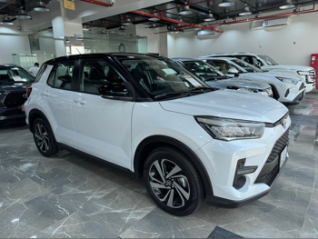 Toyota  Raize  GR  2024  Automatic  0 Km  3 Cylinder  Front Wheel Drive (FWD)  SUV  White  With Warranty