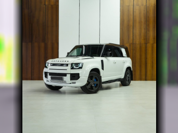 Land Rover  Defender  110 SE  2020  Automatic  127,445 Km  6 Cylinder  All Wheel Drive (AWD)  SUV  White