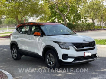 كيا  سيلتوس  4 سلندر  إس يو في 2 في 4  أبيض  2021