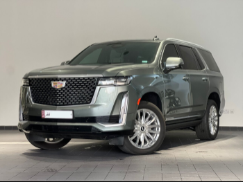 كاديلاك  اسكيليد  600  2024  اوتوماتيك  4,100 كم  8 سلندر  دفع رباعي  اس يو في  رمادي  تحت الضمان