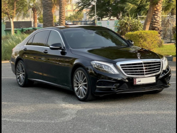 Mercedes-Benz  S-Class  400 AMG  2015  Automatic  112,000 Km  6 Cylinder  Rear Wheel Drive (RWD)  Sedan  Black