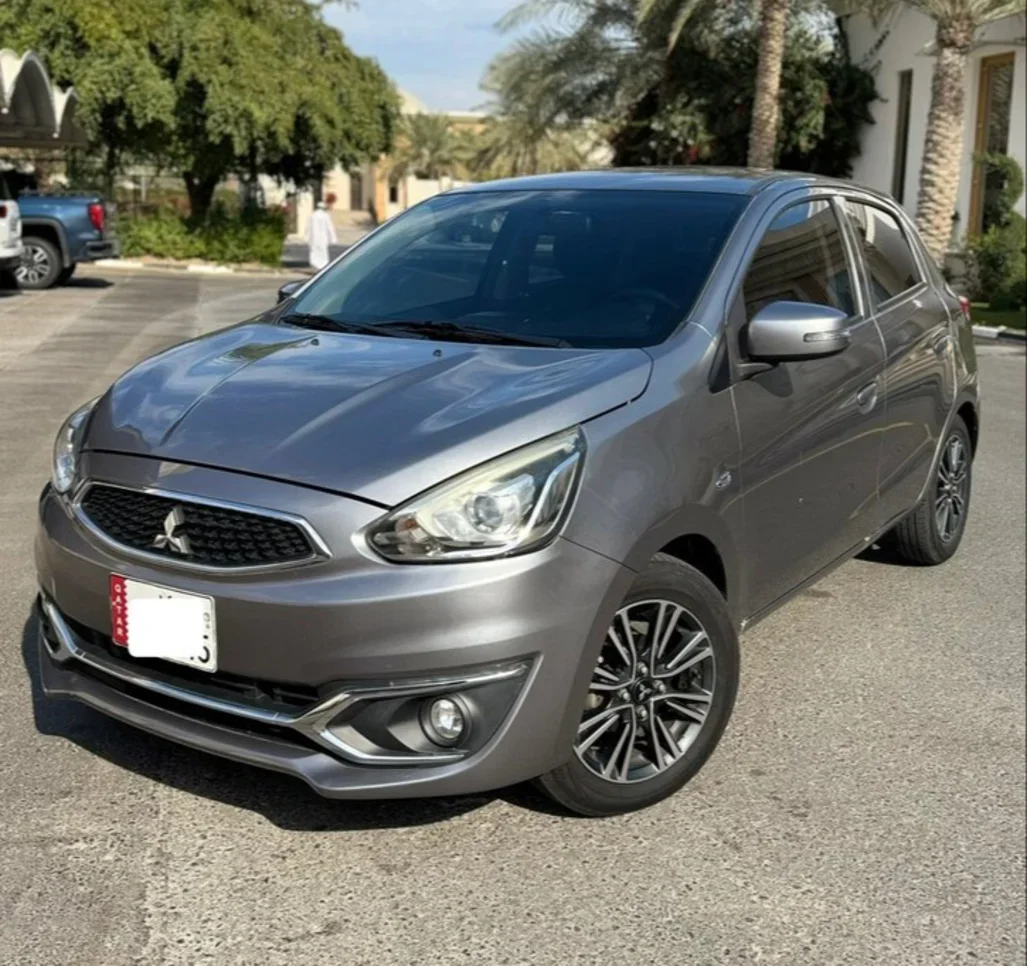 متسوبيشي  ميراج  2020  اوتوماتيك  115,000 كم  3 سلندر  هاتشباك  فضي