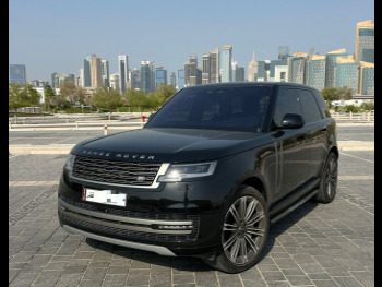 لاند روفر  رنج روفر  فوج اتش اس اي  2023  اوتوماتيك  29,000 كم  8 سلندر  دفع رباعي  اس يو في  أسود  تحت الضمان
