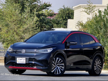 فوكس واغن  اي دي  4 برو  2023  اوتوماتيك  14,000 كم  0 سلندر  دفع كلي مستمر  اس يو في  أسود  تحت الضمان