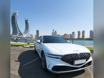 جينيسس  جي 90  6 سلندر  سيدان  أبيض  2025