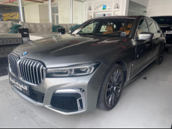 BMW  7-Series  730 Li  2020  Automatic  97,000 Km  6 Cylinder  Rear Wheel Drive (RWD)  Sedan  Gray