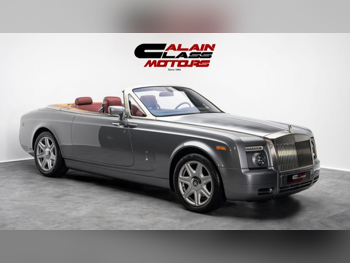 Rolls-Royce  Phantom  Drophead  2009  Automatic  32,272 Km  12 Cylinder  All Wheel Drive (AWD)  Convertible  Gray