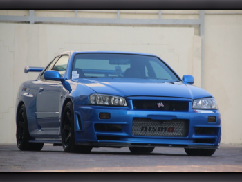 Nissan  GT-R  2001  Manual  150,000 Km  6 Cylinder  Rear Wheel Drive (RWD)  Coupe / Sport  Blue