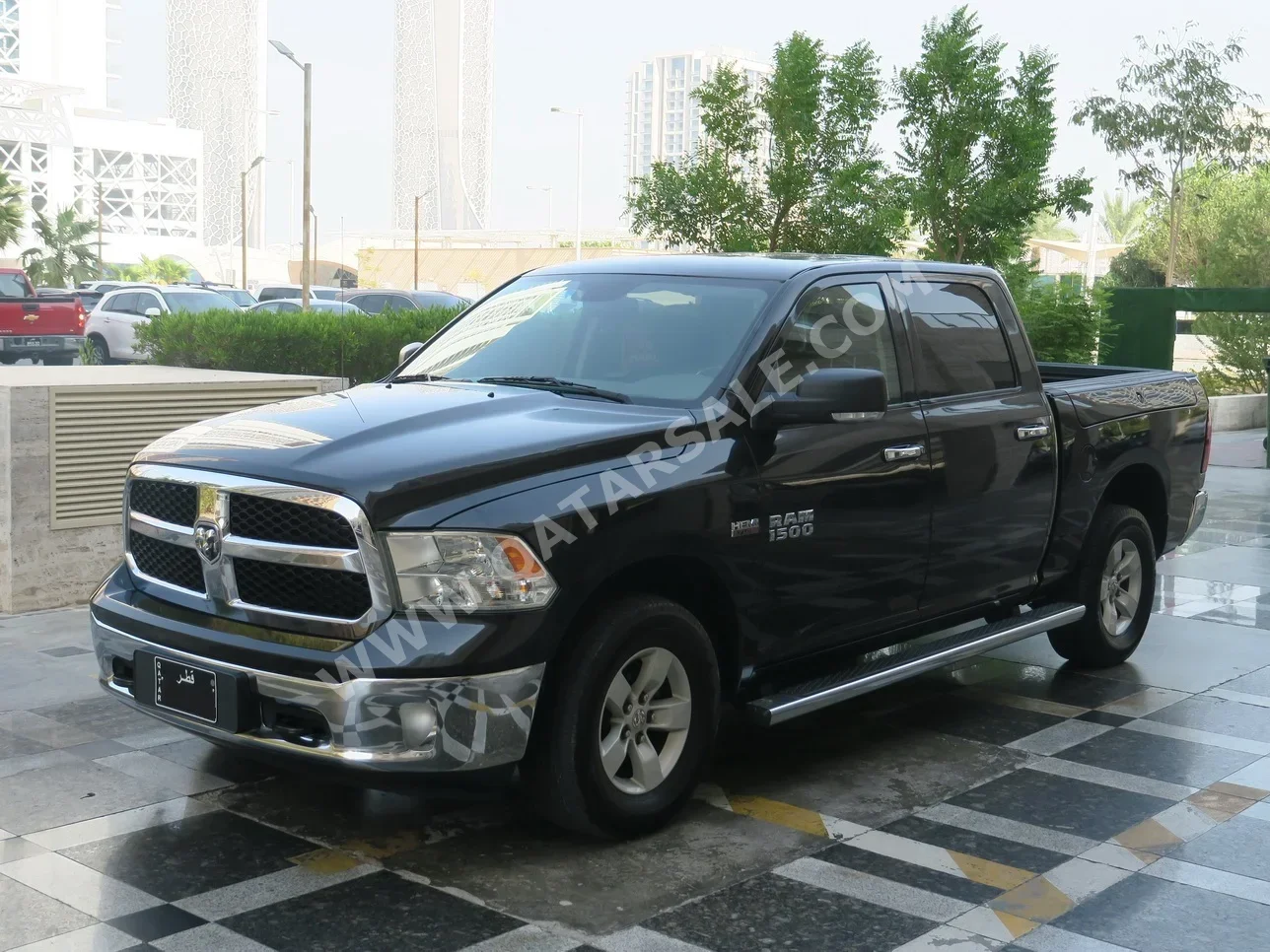 دودج  رام  1500  2017  اوتوماتيك  120,000 كم  8 سلندر  دفع رباعي  بيكب  أسود