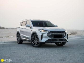 جيتور  اكس 70  بلس  2025  اوتوماتيك  9,746 كم  4 سلندر  دفع رباعي  اس يو في  فضي  تحت الضمان