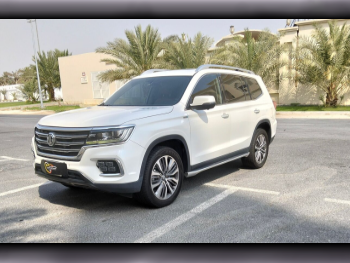 ام جي  ار اكس8  2022  اوتوماتيك  159,000 كم  4 سلندر  دفع رباعي  اس يو في  أبيض