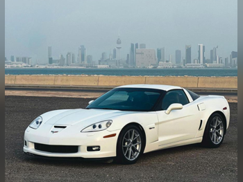 شفروليه  كورفيت  زد او 6  2011  عادي  104,000 كم  8 سلندر  دفع خلفي  كوبيه \ سبورت  أبيض