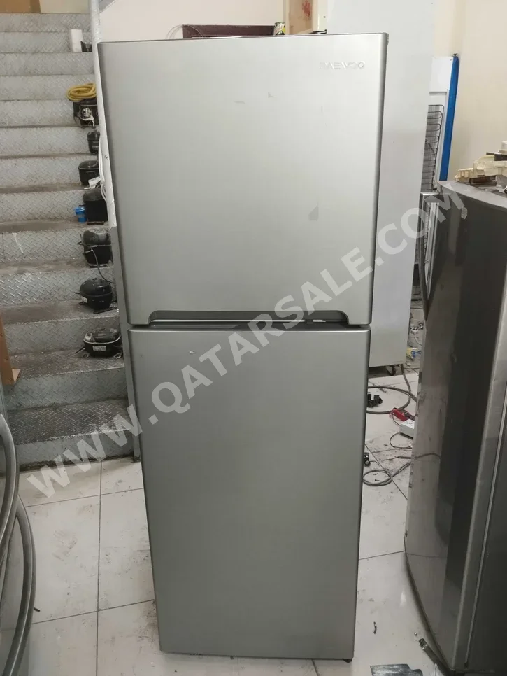 DAEWOO  Top Freezer Refrigerator  - Silver