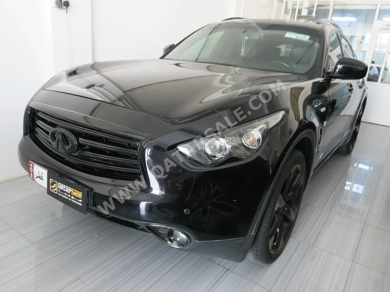 Infiniti  QX  70S  2016  Automatic  155,000 Km  6 Cylinder  Four Wheel Drive (4WD)  SUV  Black