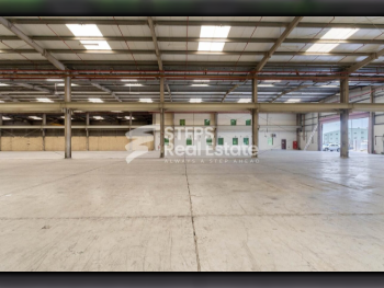 مخازن و مستودعات - الريان  - المنطقة الصناعية  -المساحة: 3394 متر مربع