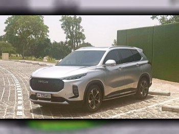 Maxus  D60  2023  Automatic  14,500 Km  4 Cylinder  Front Wheel Drive (FWD)  SUV  Silver  With Warranty