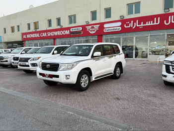 Toyota  Land Cruiser  GX  2012  Automatic  355,000 Km  6 Cylinder  Four Wheel Drive (4WD)  SUV  White