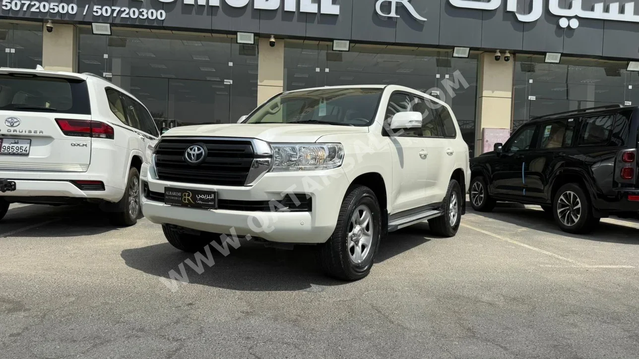 Toyota  Land Cruiser  GX  2021  Automatic  75,318 Km  6 Cylinder  Four Wheel Drive (4WD)  SUV  White